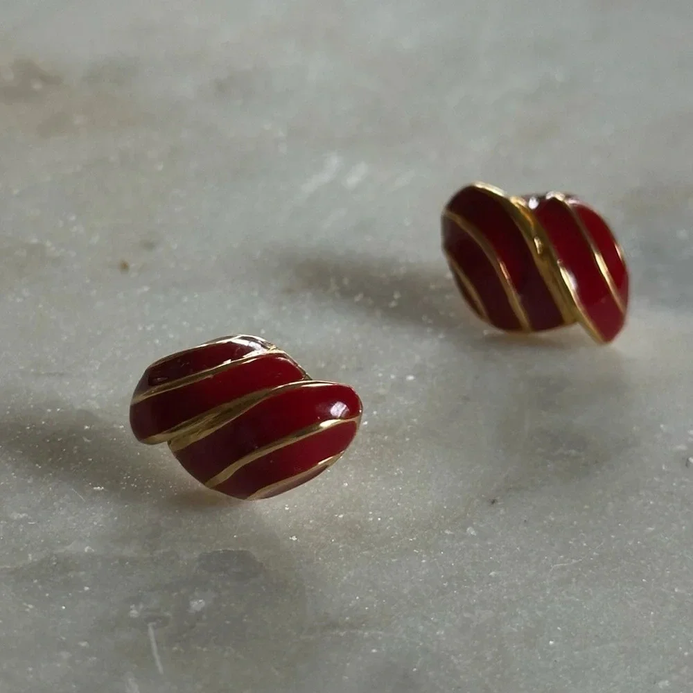 Vintage Earrings Gold Tone Cherry Red Enamel Studs Croissant Shell Shape